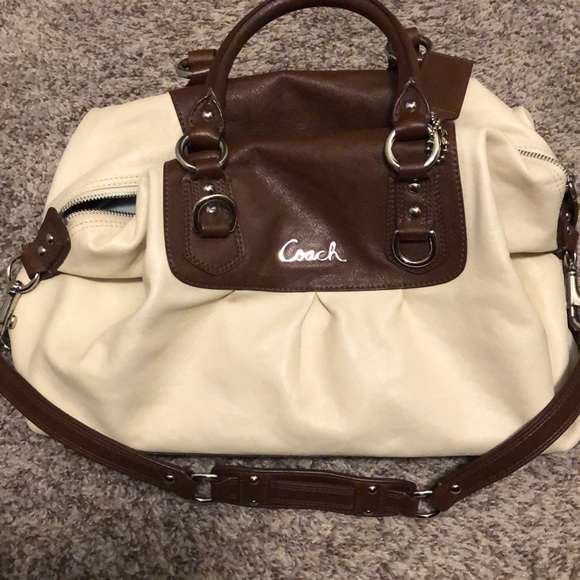 Coach purse - Picture 1 of 6